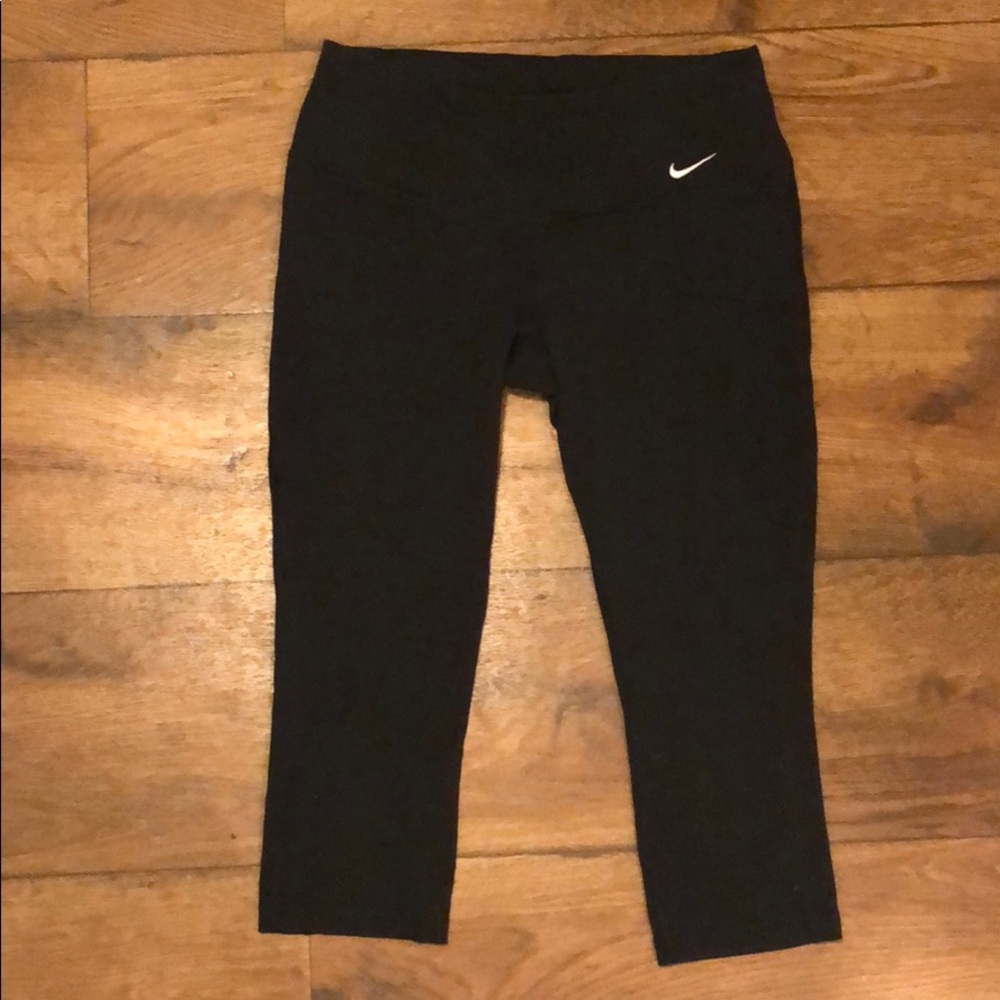 Nike black crop leggings. Size S
